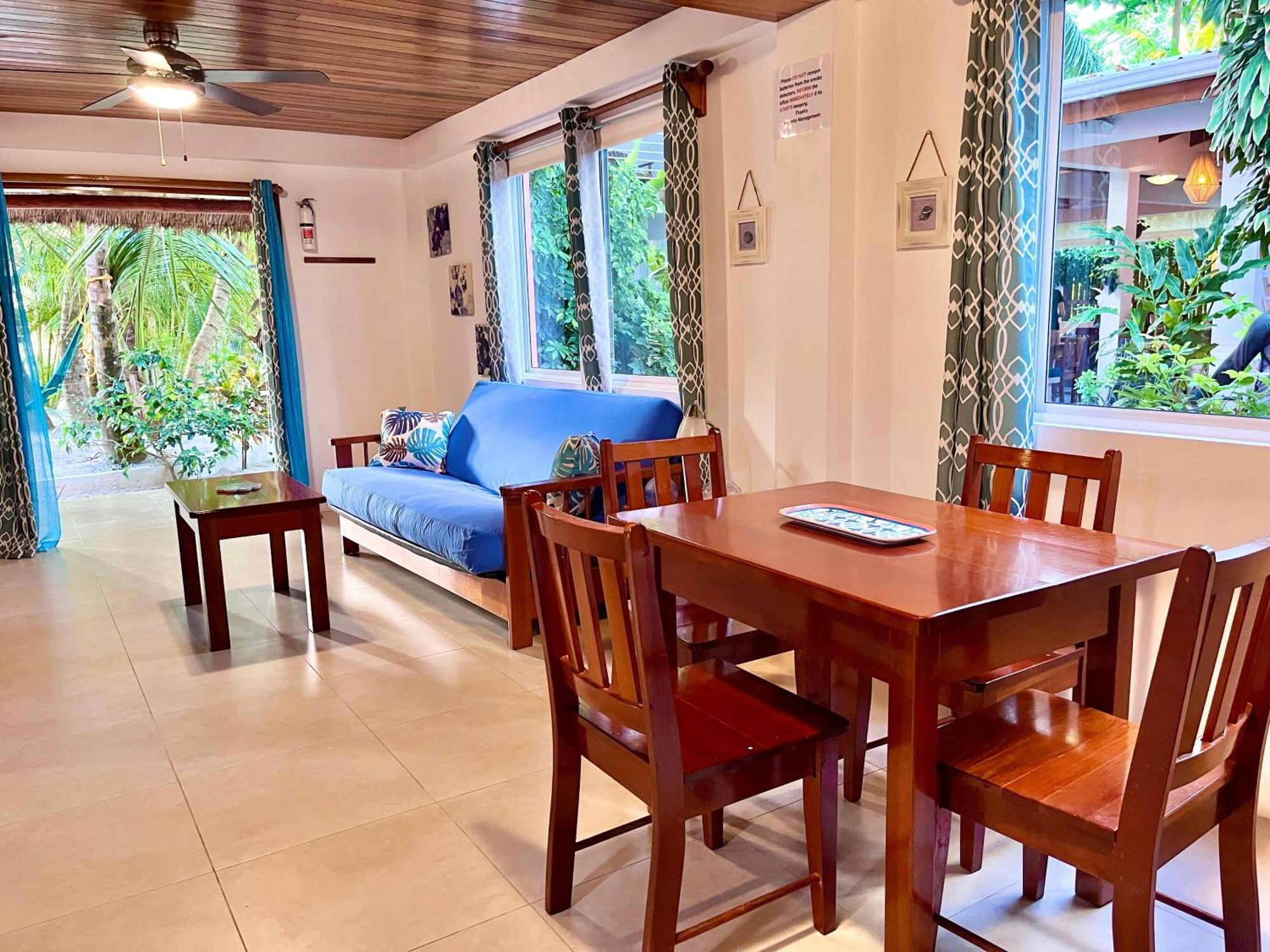 Palmetto Garden Cottage 키코커 외부 사진